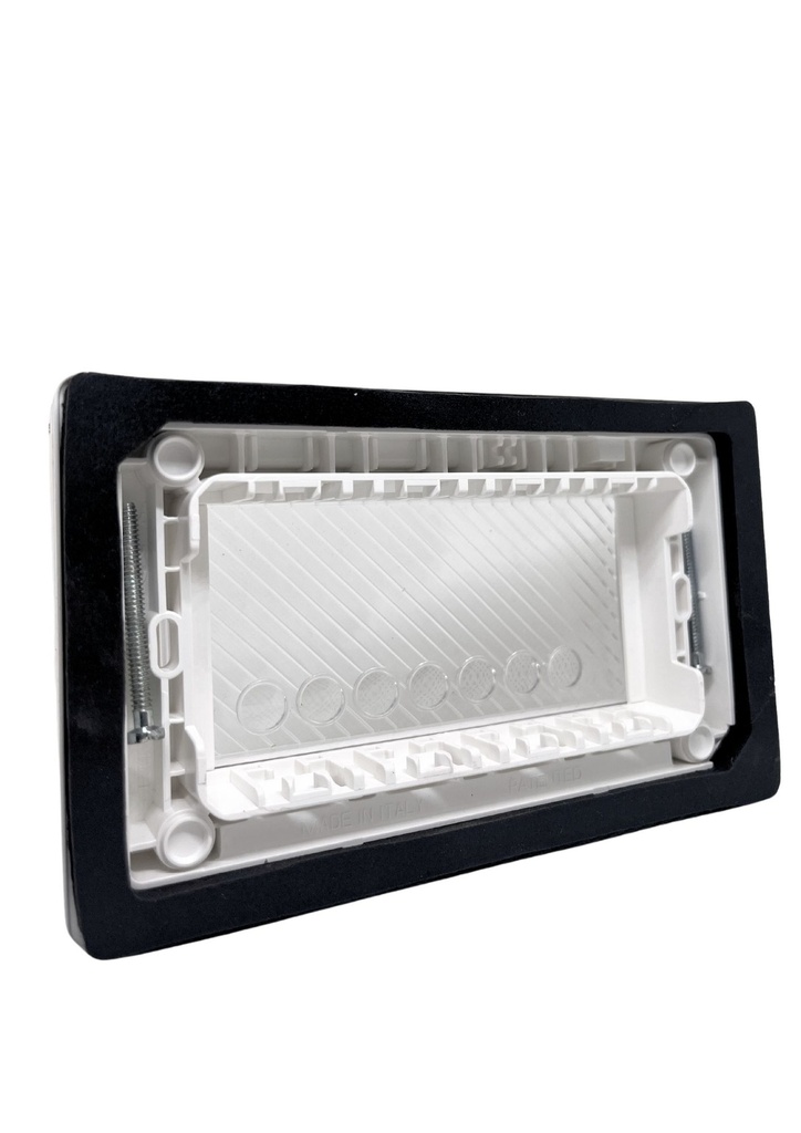 IP55 Plate + Soft White Cover RAL9010 - 4 Modules - 43SP04B